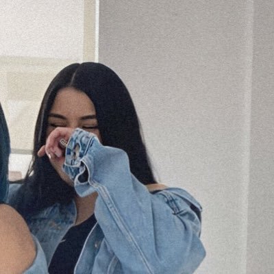 Anasibelees's profile picture. 