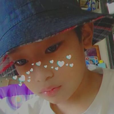 daevienmykljan's profile picture. love minecraft and anime:D