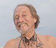 Pintor, escultor, coreógrafo, designer, desenhista, caricaturista, fotógrafo, ator, mímico, prédio, teatro e um futuro nome para alguma rua.