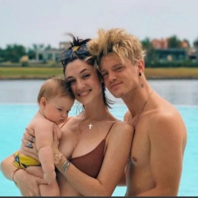 loromaamifans1's profile picture. @lionelferro @amirachediak