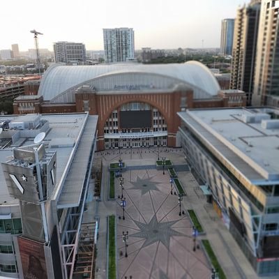 RightlaneRobbie's profile picture. Dj page slowed and chopped music.  Stay tuned.  #DJPat R.I.P Robert Earl Davis aka DJ Screw my inspiration for mixing from day 1