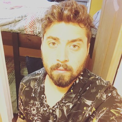 Patoalejandro's profile picture. chúpalo lagarto! // concept art ✏🖍