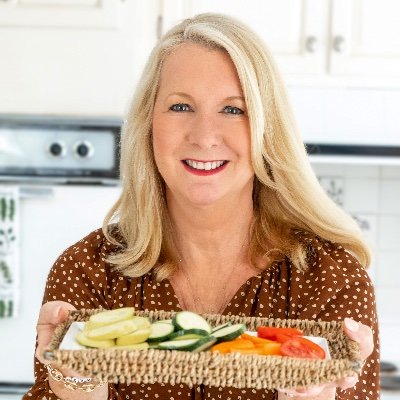 Registered dietitian nutritionist, TV presenter, speaker, journalist, cookbook author, consultant, CNN alum, Lady of Fridge on Good Eats,
3 James Beard Awards