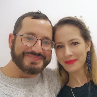 SeanStanding's profile picture. 🇨🇦❤️🇲🇩