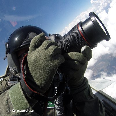 Photojournalist, Combat Reservist, specializing in the Military, 25+ years experience, shooting everything you can imagine from the ground to 20,000 feet up.