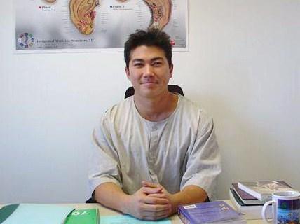 Acupuncture treats Back Pain, Sciatica, Tennis Elbow, Carpal Tunnel, Fibromyalgia, Arthritis, Asthma, Fatigue, Migraines, Insomnia, and much much more!