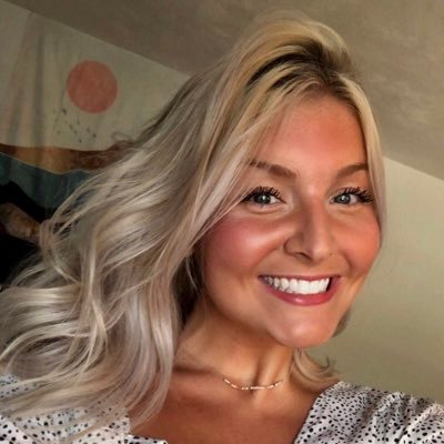 taytayhowes1's profile picture. 