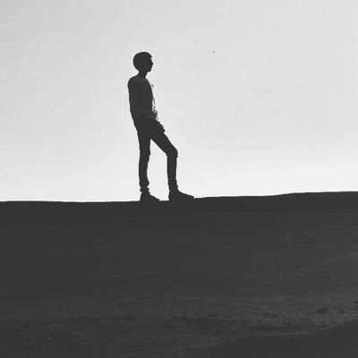 baaadalll's profile picture. The carousel never stops turning🎠🎠🎠