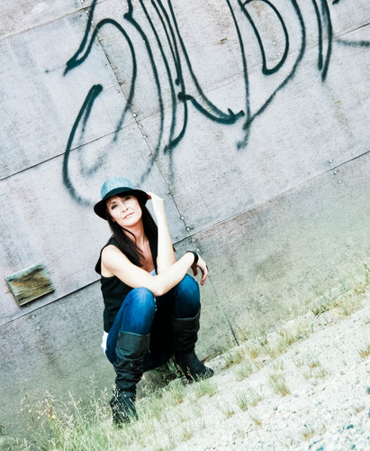 DeanaHoyles's profile picture. Singer, Songwriter, Musician, God follower. My debut album is officially available on itunes, http://t.co/yMkiKZ0s5i, http://t.co/up9v7vTsUl