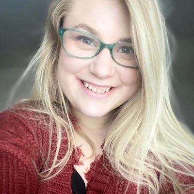 carolinelinkk's profile picture. 