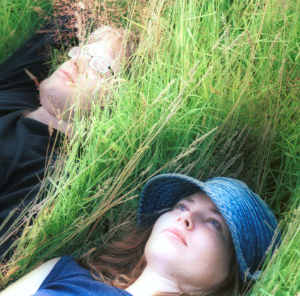 Si Barron and Rosalind Brady bring their impeccable harmonies and intuitive musicianship to all they sing