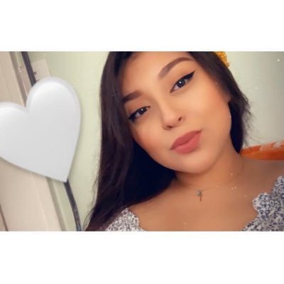 officialmrsmatt's profile picture. 