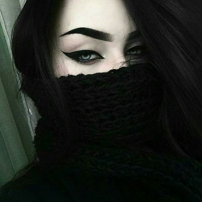 Christi04185094's profile picture. 