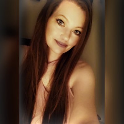 JulieESanders's profile picture. I want to keep on growing, keep on believing, keep on trusting, keep on doing, keep on praising, keep on confessing, keep on praying, and keep on keeping on!