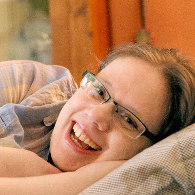 Tekstraket's profile picture. tekstredacteur | blogs begrijpelijke taal | taalniveau B1 | laaggeletterdheid | weet wat zichtbare drempels zijn, zet zich daarom in voor onzichtbare drempels