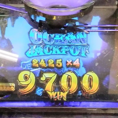 メダルゲーム歴は約16年/クレゲは約6年/趣味、不定期投稿でYouTubeやってます。近畿エリアを中心に活動中。フォロバは気まぐれ。面白そうな人はフォローしてます。Twitterは高浮上。チャンネル登録お願いします!!ツイートした当たり画像はYouTubeには上がりません()