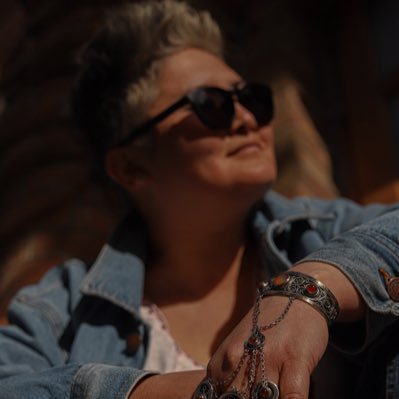 O7Uf3vwbqiU6k1t's profile picture. Тәте. В творческом поиске. На старте.