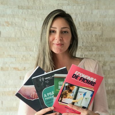 DeboraCFava's profile picture. https://t.co/jtrozZT2dL