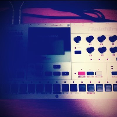 sakka909's profile picture. Composer / SoundDesigner マシンライブ修行中