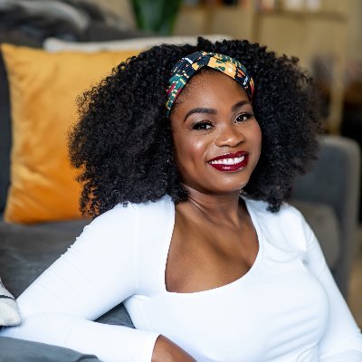 Side Hustle Pro podcast highlights Black Women Entrepreneurs who started as side hustlers // Listen: https://t.co/TTKnLiy9R7