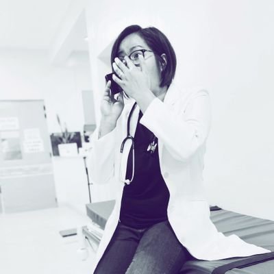 dorrisdee_'s profile picture. MD 🩺 😷 || Hugger, Dreamer and a Part-time Ninja 😎 || #DifferentHere 🍀🏀 || multi-sport fan || multi-ship enjoyer 🌸