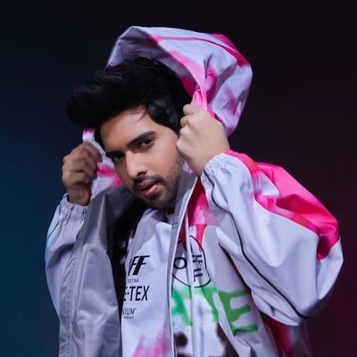 armaansguitar's profile picture. Baba Am's Quote:- Onwards and upwards, No looking back
Die hard Fan of Armaan Malik❤️
Greatest Guru.
Best idol and Best Inspiration 💯
Armaan Follows💯