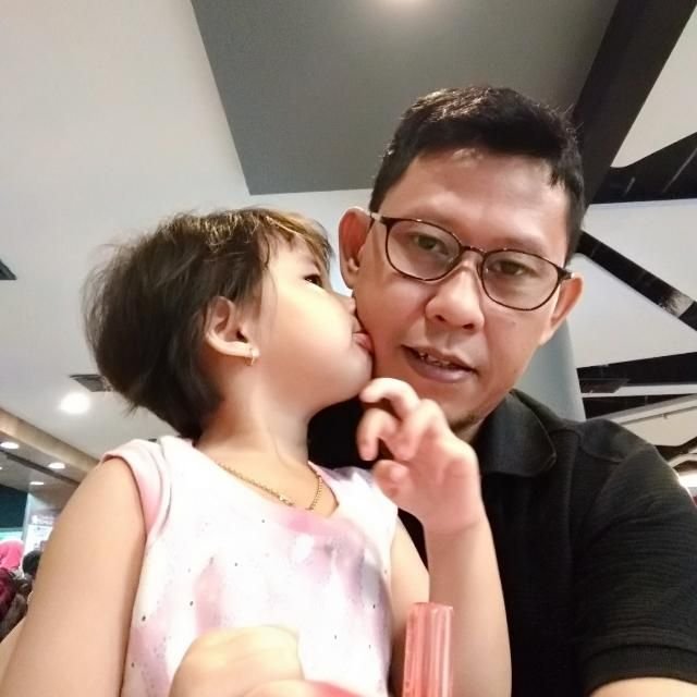 mencoba menyampaikan kebaikan bukan kebenaran,krn kebenaran hanya milik Allah SWT.
