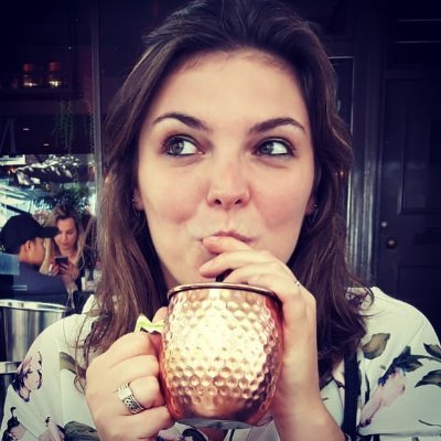 28. Je zou denken dat je dan wel volwassen bent he...