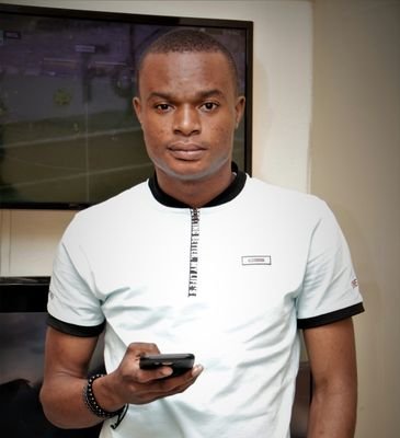 mve_pythagore's profile picture. J'suis intelligent et determiné ...
