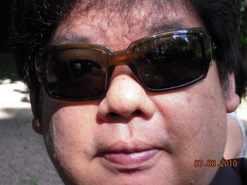 uncle_rain's profile picture. 