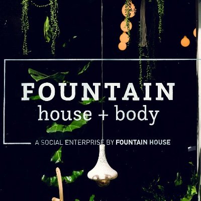 Customizable / All-natural / Eco-conscious Cleaning + Low-waste Living
A Social Enterprise by @Fountainhouse47