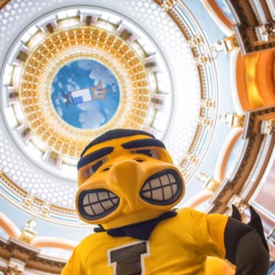 IowaPolitic's profile picture. Forever a Hawkeye with an eye on politics. 🇺🇸