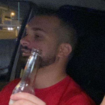 ArturMarano's profile picture. Sensacional'