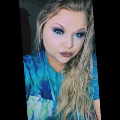 BrittanieNPrat1's profile picture. 23 🖤 Manchester TN🌻