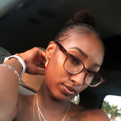 1908💕• MC18🐻• CALI☀️• IG: prettygoins_ https://t.co/SspnKF2dAO