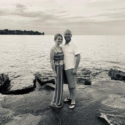 JasonYeag3r's profile picture. Dog-Dad #LetsGoDodgers, #ForTheShoe, and #FightForIowa