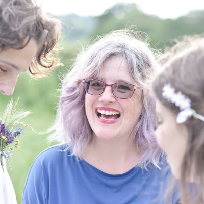 Independant heart-led celebrant, creating beautiful, individually created ceremonies. Weddings, funerals & other ceremonies. Warm, friendly & inclusive. She/her