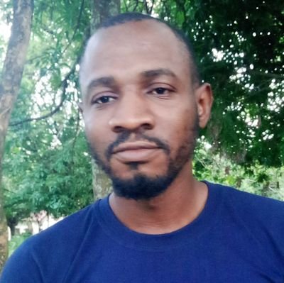 Digital Marketing Intern/
Beekeeper/ Chelsea FC, CATHOLIC