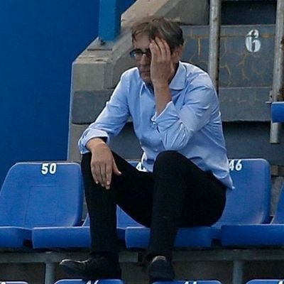 Llorón a tiempo completo y entrenador del Deportivo de la Coruña en mis ratos libres. Lugo y Albacete deben descender. CUENTA PARODIA