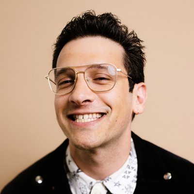 Producing Games @nytimes. Adjunct @NYUGameCenter - Former: @glowupgames & @halfmermaid, Director @Mashable, #first @NowThisNews - thebeff@gmail he/his 🏳️🌈
