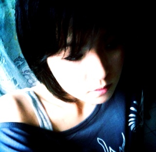 JenAiChung's profile picture. A petite cancerian who is going through a phase in life. A single mother who is trying her best to make a better life. =)