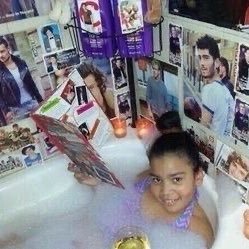 saddawgie's profile picture. 