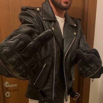 STRAIGHT CASHMASTER
Making faggots submit, humiliating and terrifying them for my pleasure!!    
Skype: demsepid@protonmail.com
https://t.co/jzdTC3m9O4
