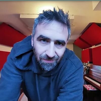 holleygraymusic's profile picture. music/sound/noise