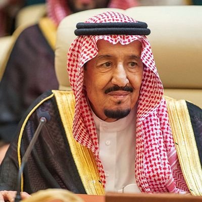 ‏‏‏‏‏‏‏‏‏‏إذا أحسنت القول فأحسن العمل ليجتمع معك 
ميزة اللسان وثمرة الإحسان