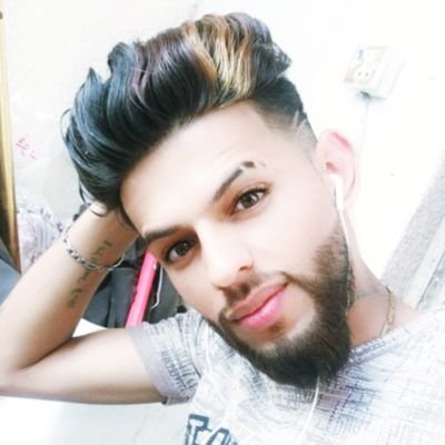 PcorWInB202M0OL's profile picture. 