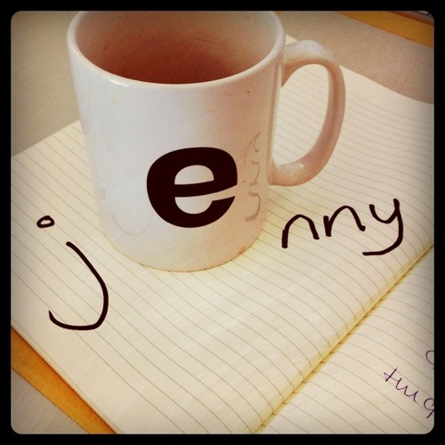 jensoir's profile picture. Poses for photos with her mouth open and writes - in the advertising sense.