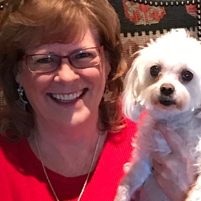 Christian, Conservative, Wife, Animal Lover. Love quilting, piano, shooting my AR-15, Pro Trump, Pro-Life, 1A, 2A, #MAGA, #TRUMP2020!! #TRUMP 2024! 🙏🏻🇺🇸
