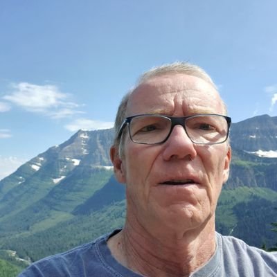 Retired journalist and communications professional. Reader. Golfer. Baseball watcher. Supporter of progressive causes.