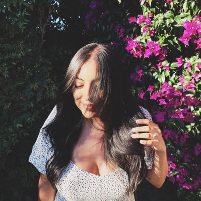 xoxojaz_'s profile picture. *tweets random thought*